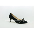 Fashion Low Heel Leather Ladies Shoes with Graceful Bow